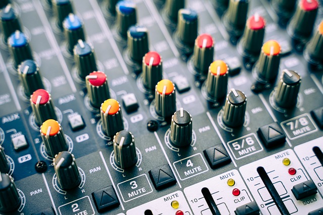 mixer-4197733_640